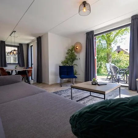 Beautiful On Park On Swimming Water Holiday home