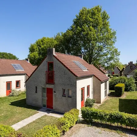 Beautiful On Park On Swimming Water Holiday home